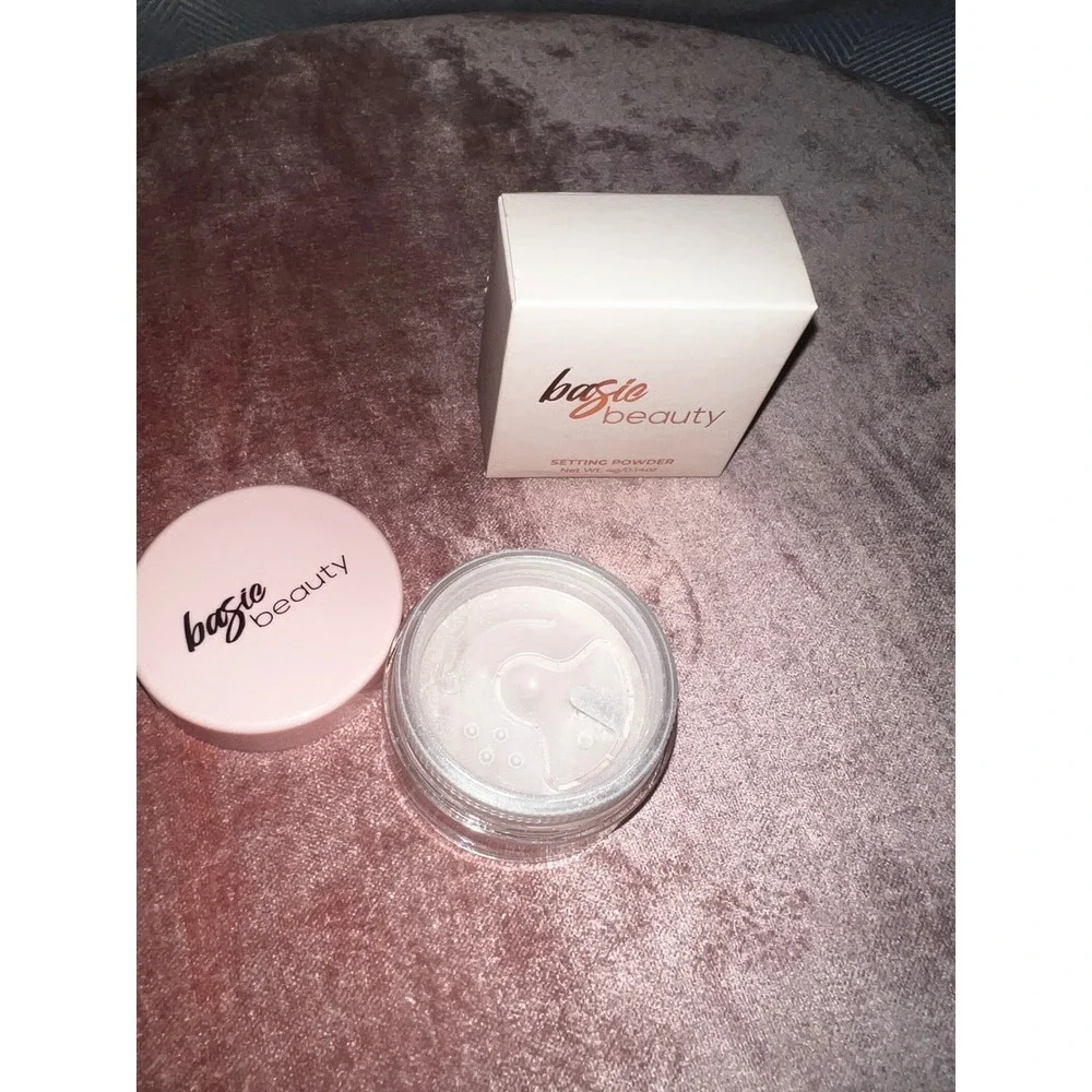 Basic Beauty‎ Translucent Setting Powder Loose Face Powder 4g 0.14oz New in Box